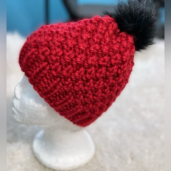 Handmade Hand Crafted Red Knit Hat with Black Fur Pompom adult/Teen - Picture 2 of 2